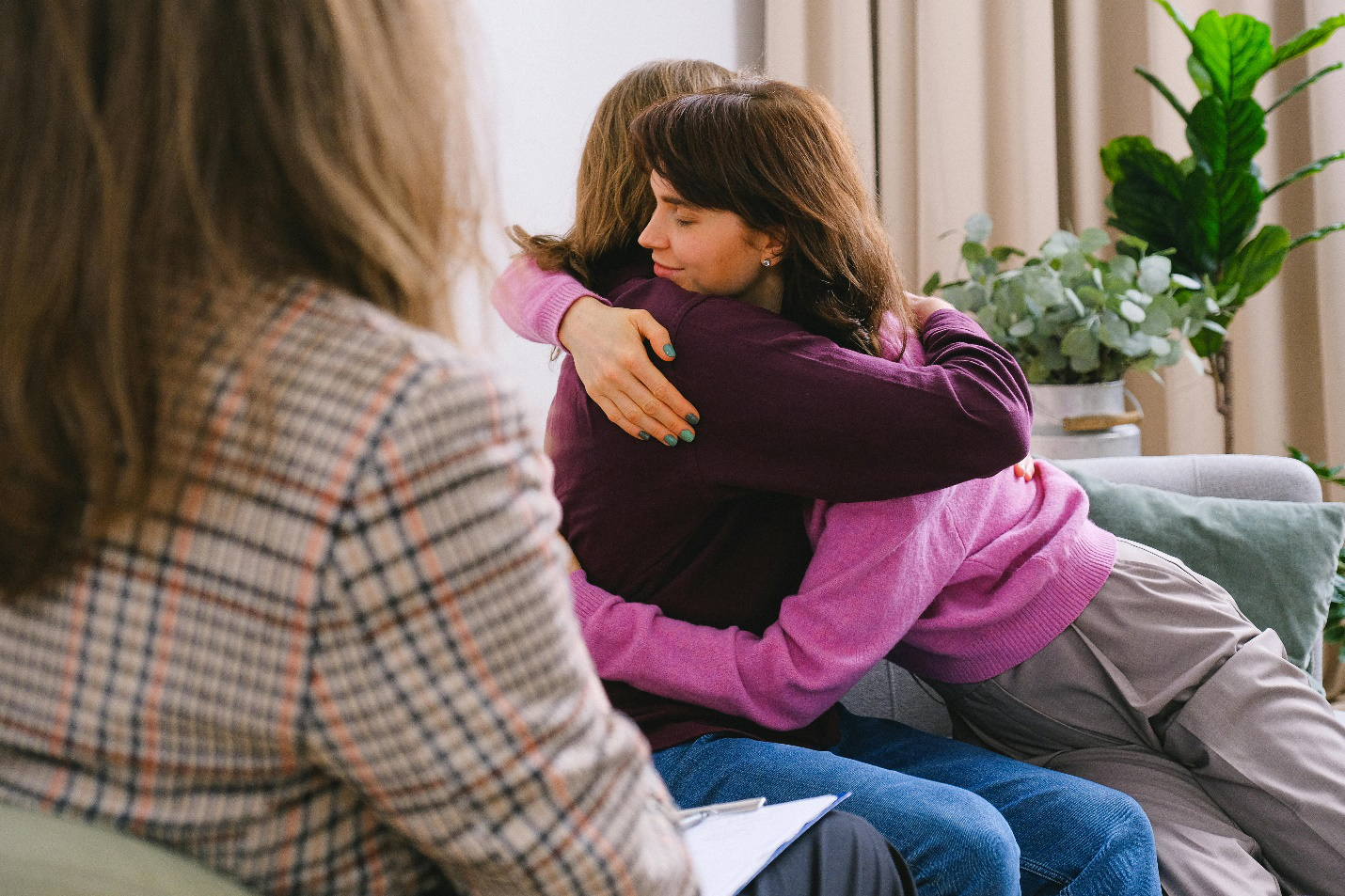 Read more about the article From Struggling to Thriving: Miami’s Addiction Recovery Success Stories