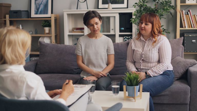 Family supporting loved one during opioid detox treatment in outpatient recovery setting